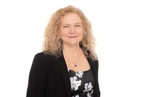Elizabeth Coulter